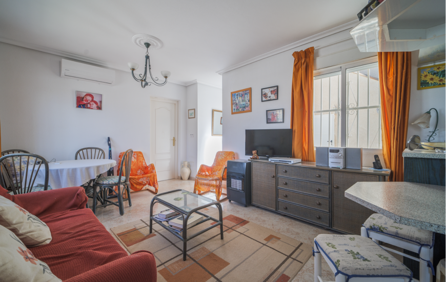 Sale - Half Vrijstaand Huis - Ciudad Quesada