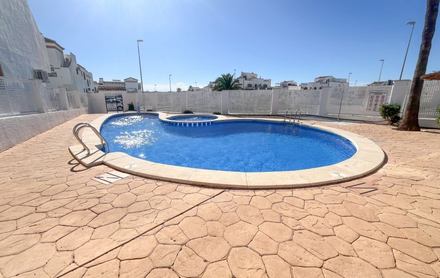 Sale - Apartments - Los Montesinos