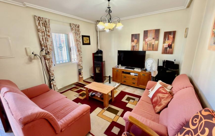 Sale - Villa - El Raso