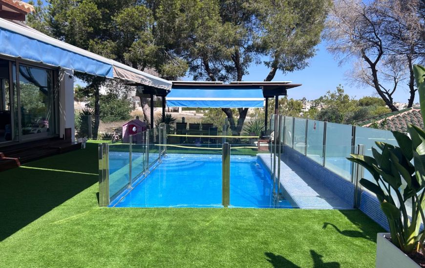 Sale - Villa - Orihuela Costa