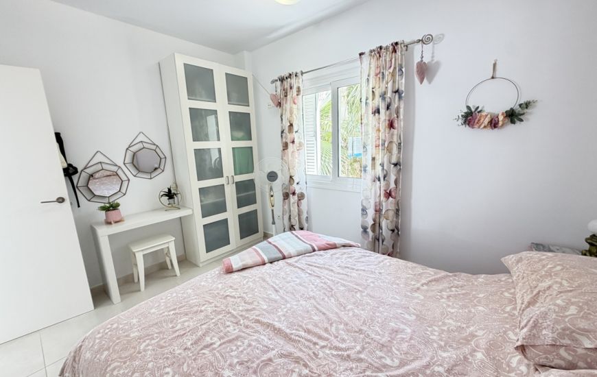 Venta - Villa - Mil Palmerales - Mil Palmeras