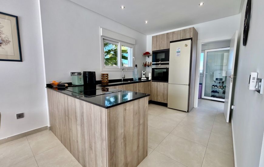 Venta - Villa - Benijofar