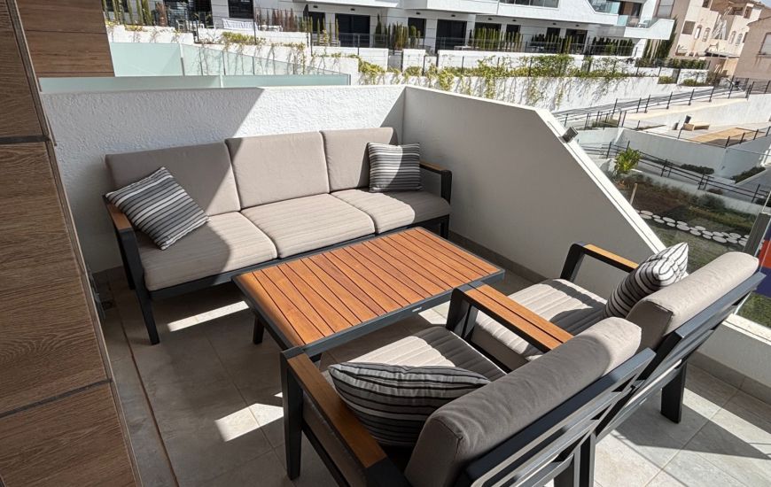 Sale - Apartments - Villamartin