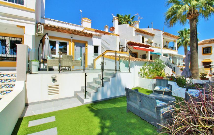 Sale - Bungalow - Villamartin