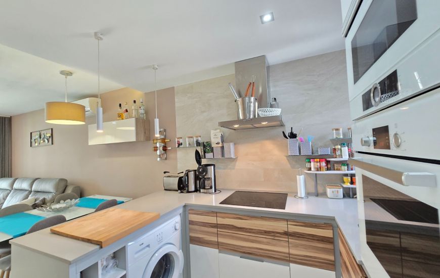 Sale - Apartment / Flat * - Orihuela Costa *