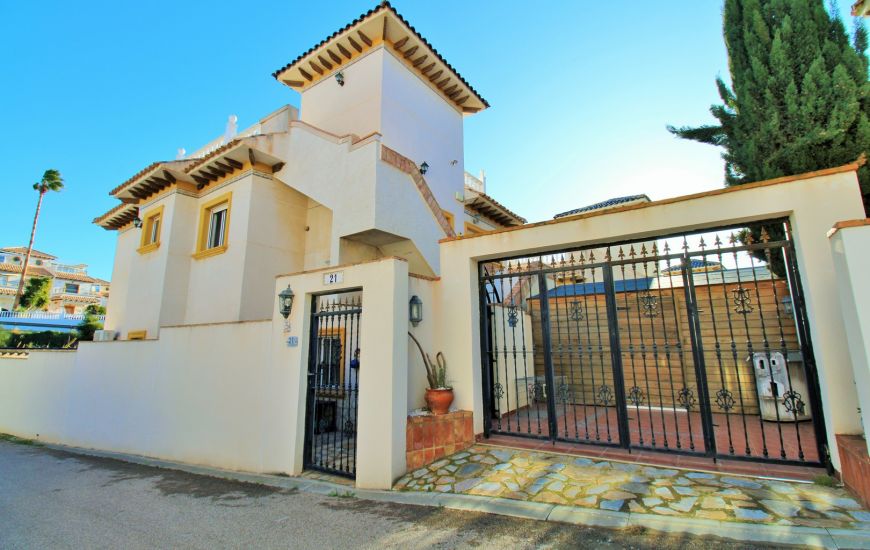 Sale - Villa - Playa Flamenca