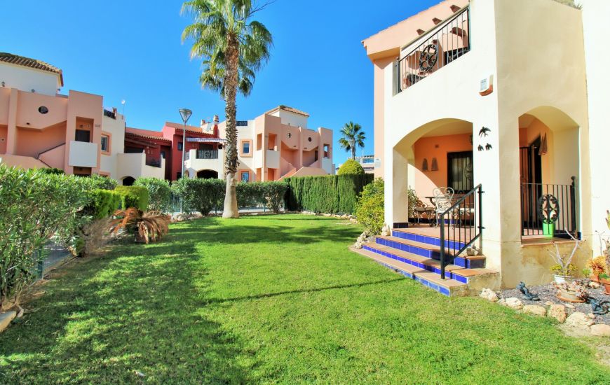 Sale - Apartments - Punta Prima