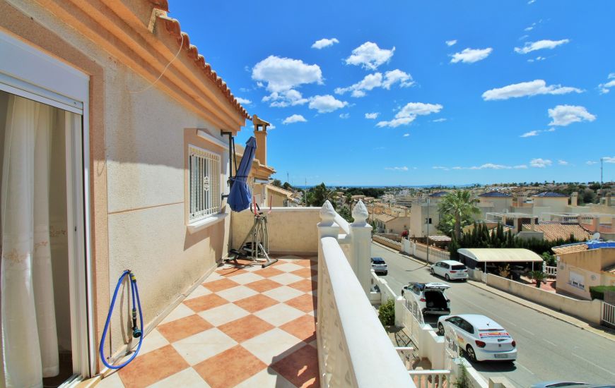 Sale - Villa - Villamartin
