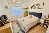 Sale - Villa - El Raso