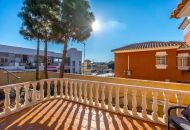 Sale - Villa - Villamartin