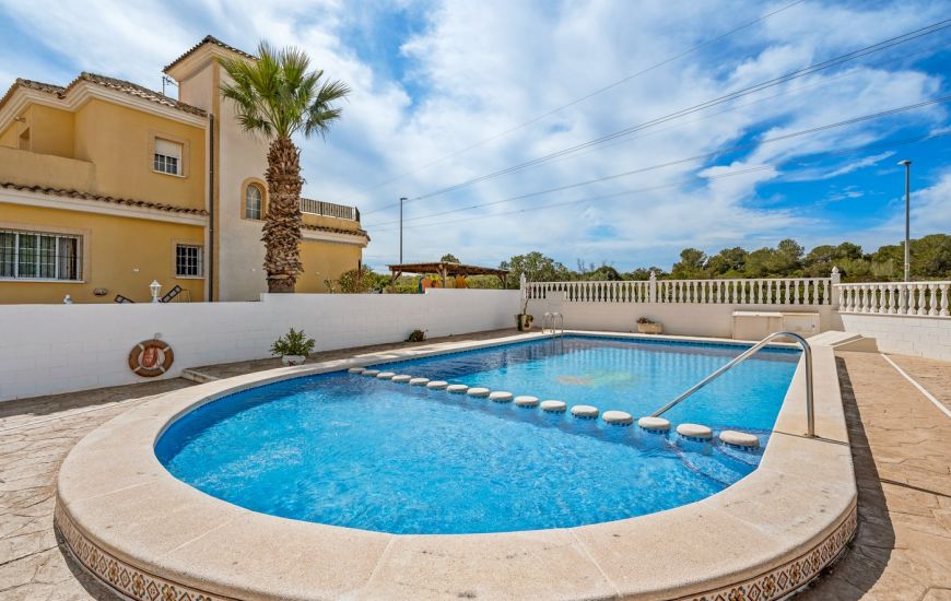 Sale - Villa - Algorfa