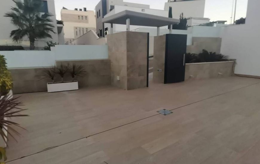 Nueva construcción  - Villa - Campoamor