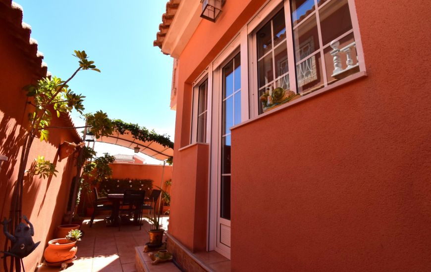 Sale - Villa - Orihuela Costa
