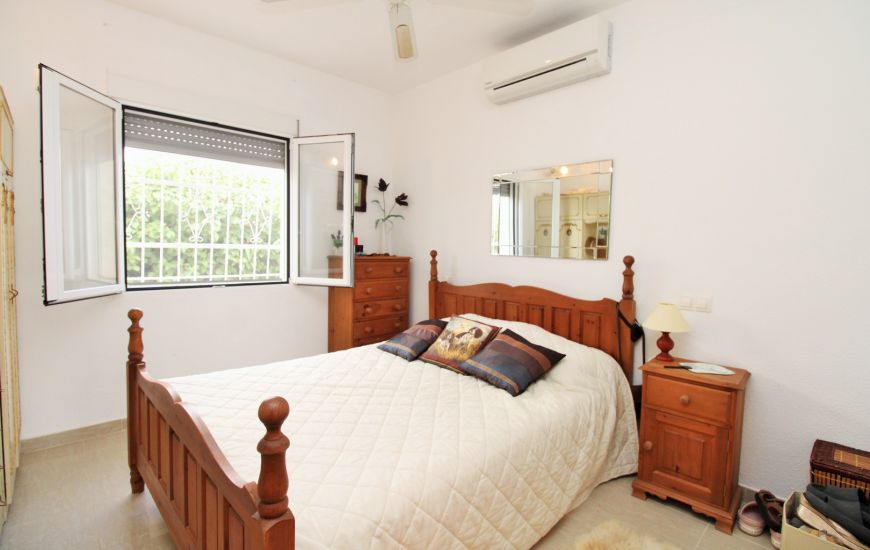 Sale - Villa - Villamartin