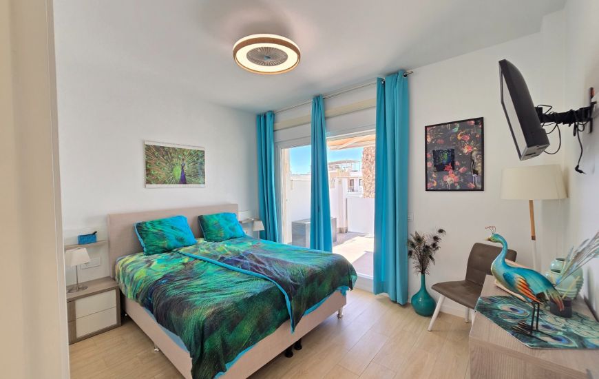 Sale - Villa * - Pilar de la Horadada *