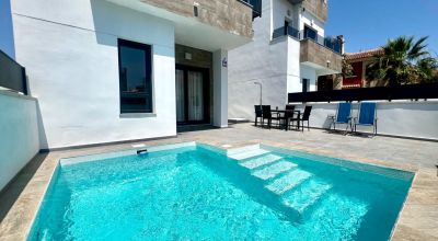 Villa - Sale - Torrevieja - Torrevieja