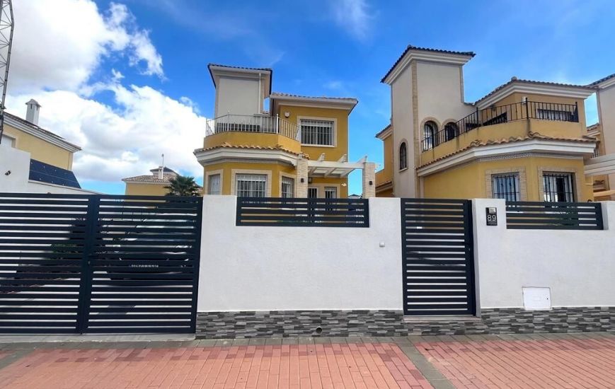 Sale - Villa - Lo Crispin