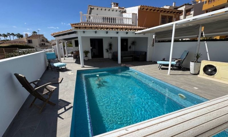 Sale - Apartments - Punta Prima