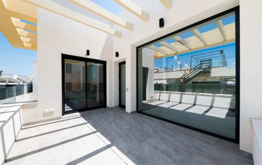 Sale - Villa - Los Montesinos - 