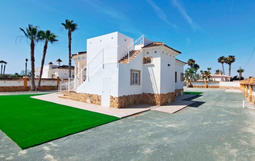 Sale - Finca - Catral