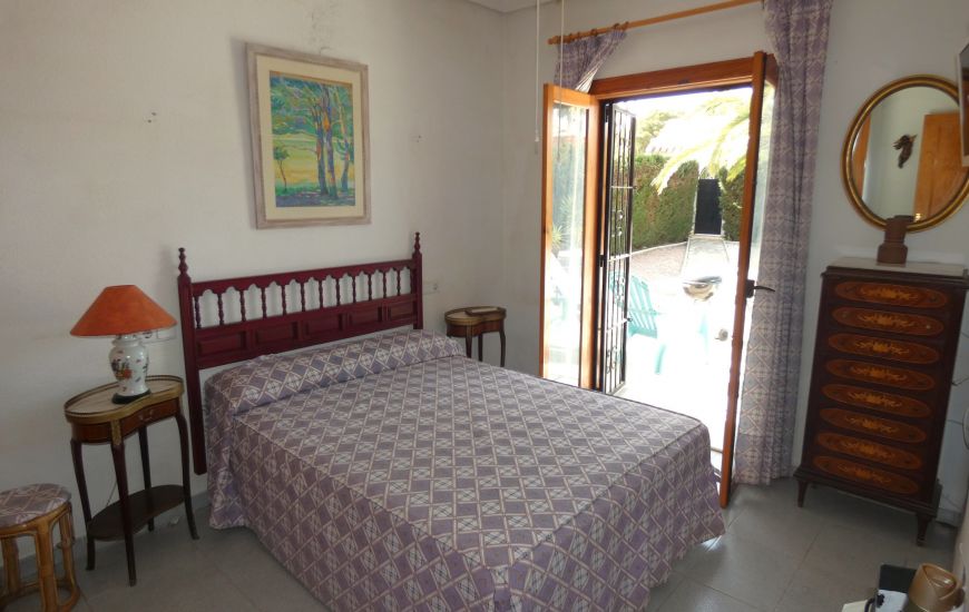Venta - Villa - La Zenia