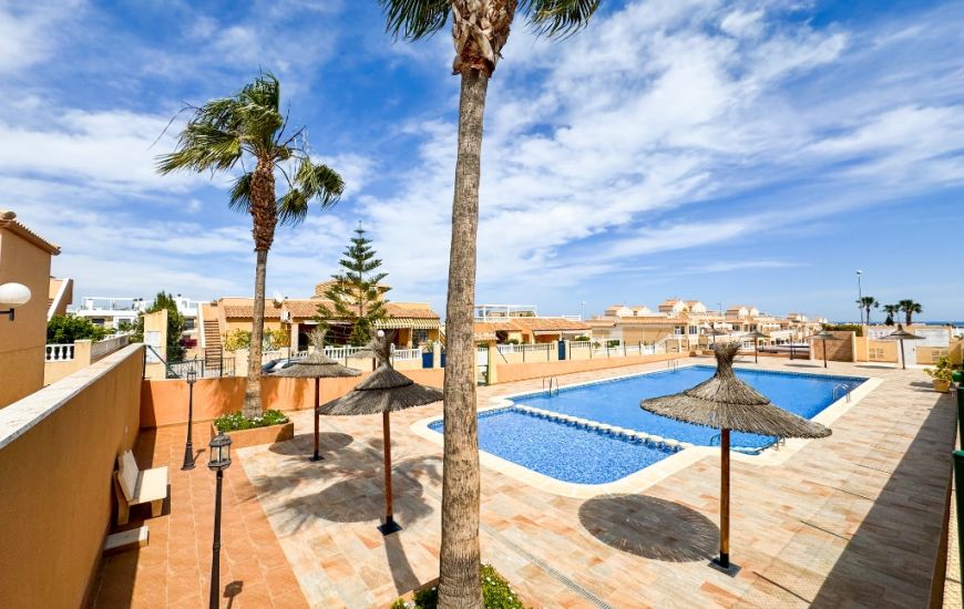 Sale - Apartments - Punta Prima