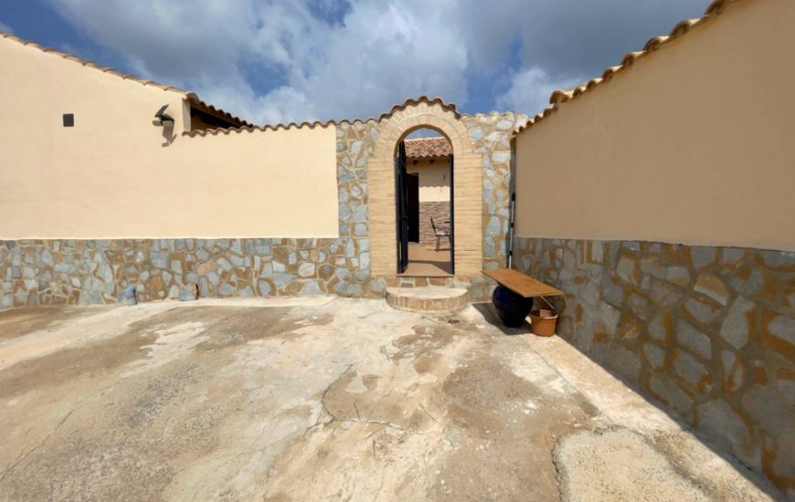 Sale - Finca - Orihuela