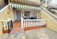 Sale - Apartments - Villamartin