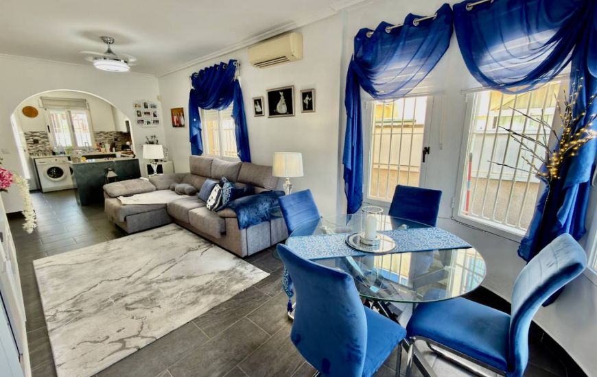 Venta - Villa - Algorfa