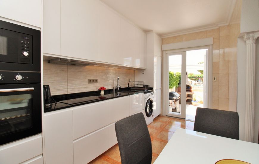 Sale - Apartments - Villamartin
