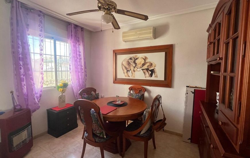 Sale - Rijtjeshuis - Torrevieja