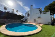 Sale - Villa - Villamartin