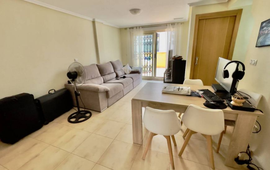 Sale - Villa - Guardamar del Segura