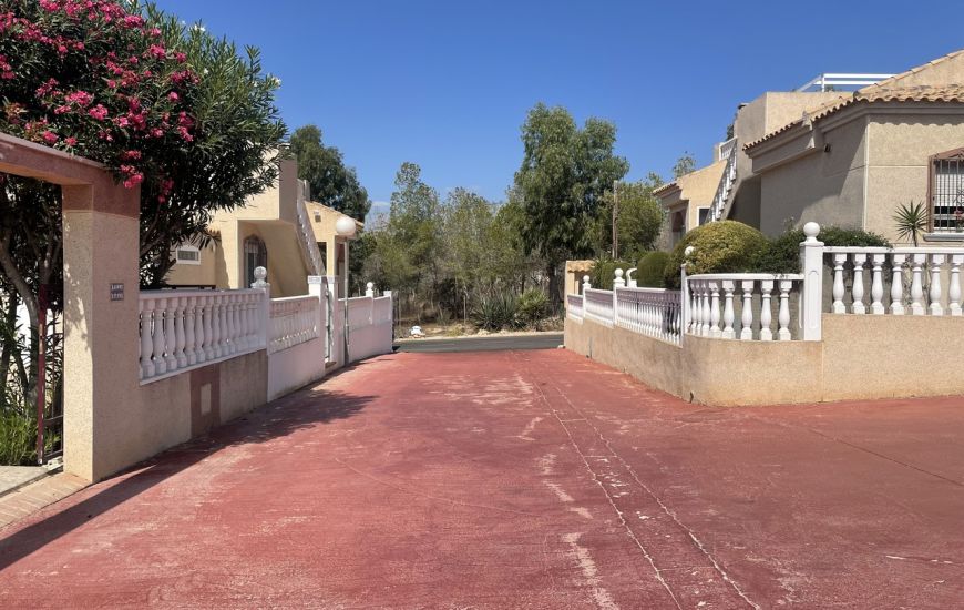 Sale - Villa - Algorfa