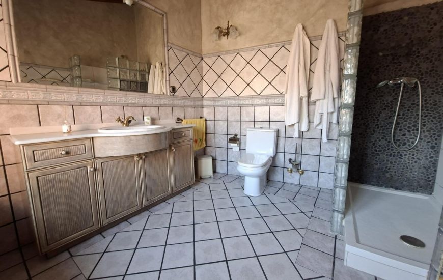 Sale - Villa - Hondón de las Nieves