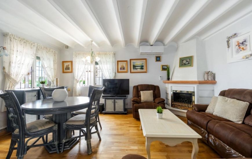 Sale - Villa - Orihuela Costa