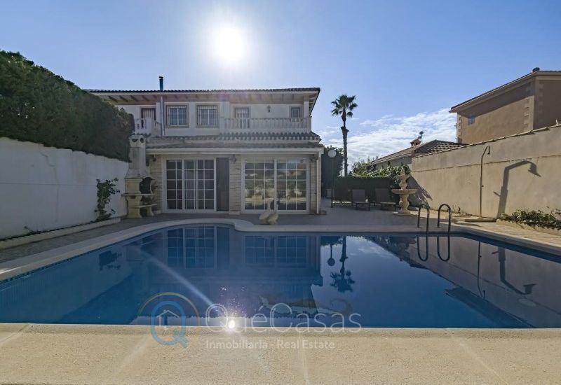 Venta - Semi-Detached House - Torrevieja