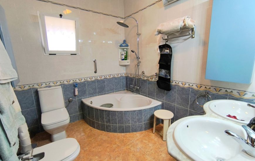 Sale - Finca - Orihuela