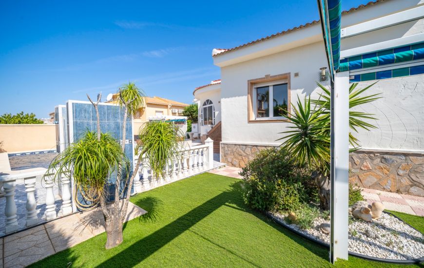 Sale - Villa - Ciudad Quesada - Rojales