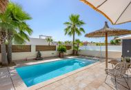 Sale - Villa - Benijófar - 