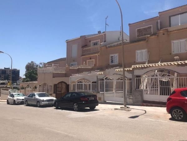Sale - Villa - Mil Palmerales - Mil Palmeras