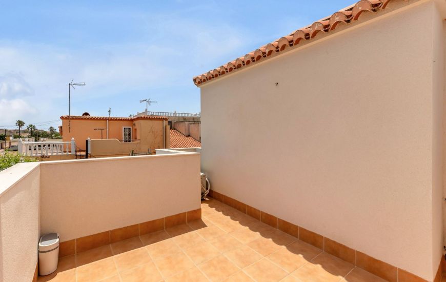 Sale - Villa - Torrevieja