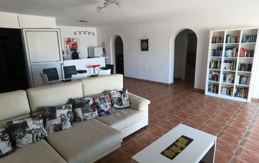 Sale - Villa - Algorfa