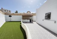 Sale - Bungalow - Villamartin