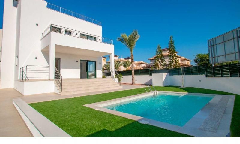Nueva construcción  - Villa - La Marina