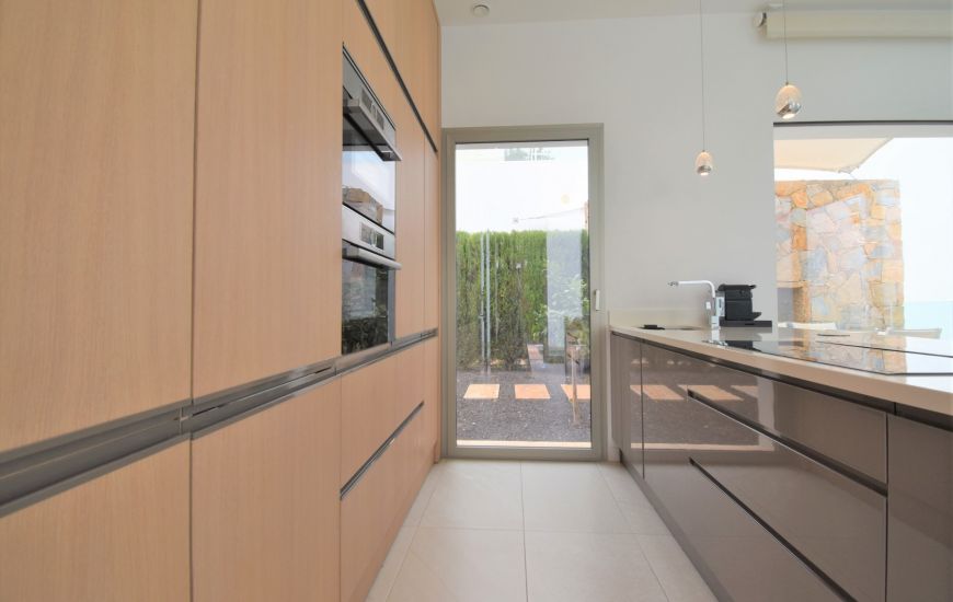 Sale - Villa - Las Colinas - Las Colinas Golf Resort