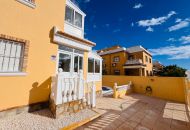 Sale - Half Vrijstaand Huis - Ciudad Quesada