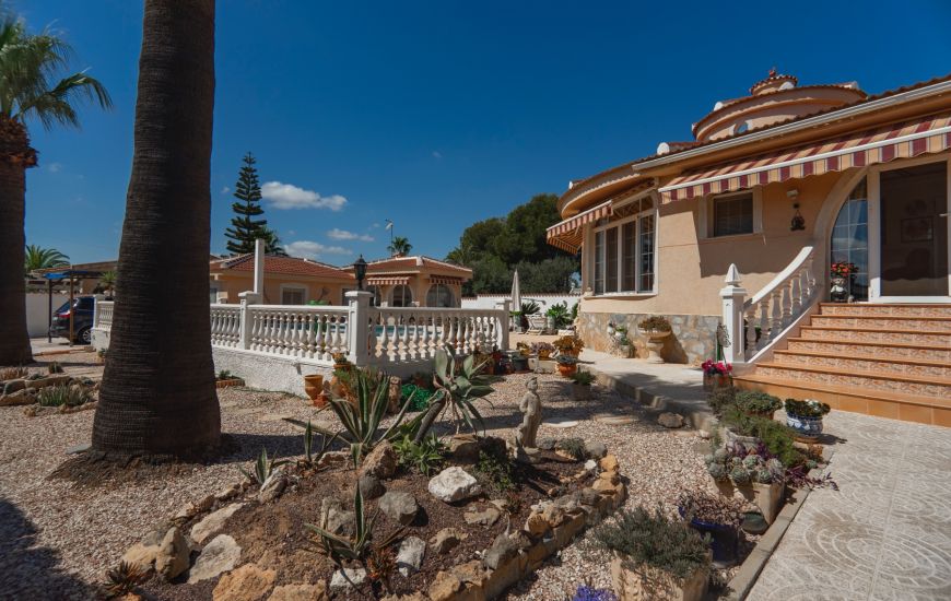 Sale - Villa - Ciudad Quesada