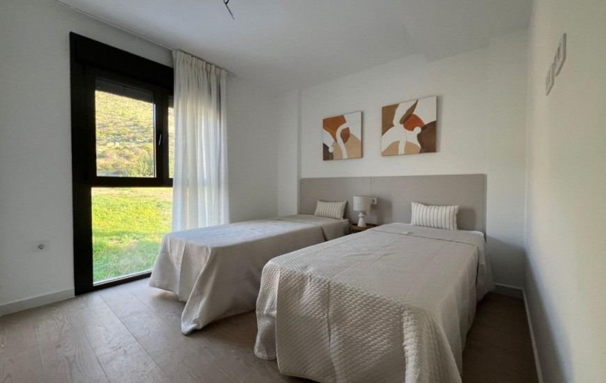 New Build - Townhouse - 