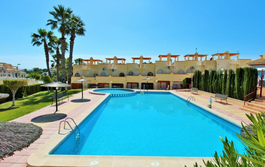 Sale - Apartments - Villamartin
